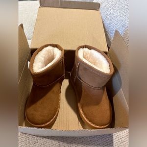 Toddler boots